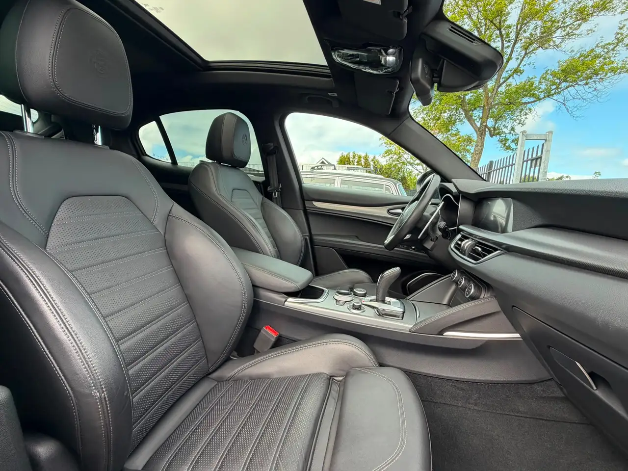 Alfa Romeo Stelvio 2.0 T AWD Veloce SCHUIFDAK MISANO BLAUW HARM, миниатюра 2