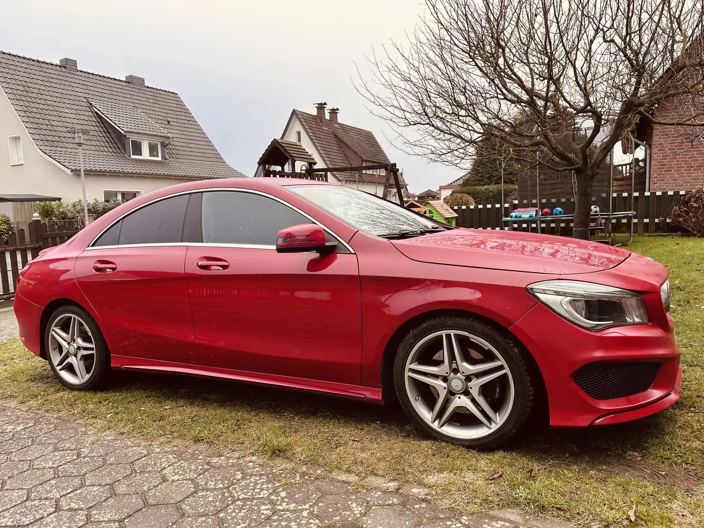 Mercedes-Benz CLA 250 4Matic 7G-DCT AMG Line - 1