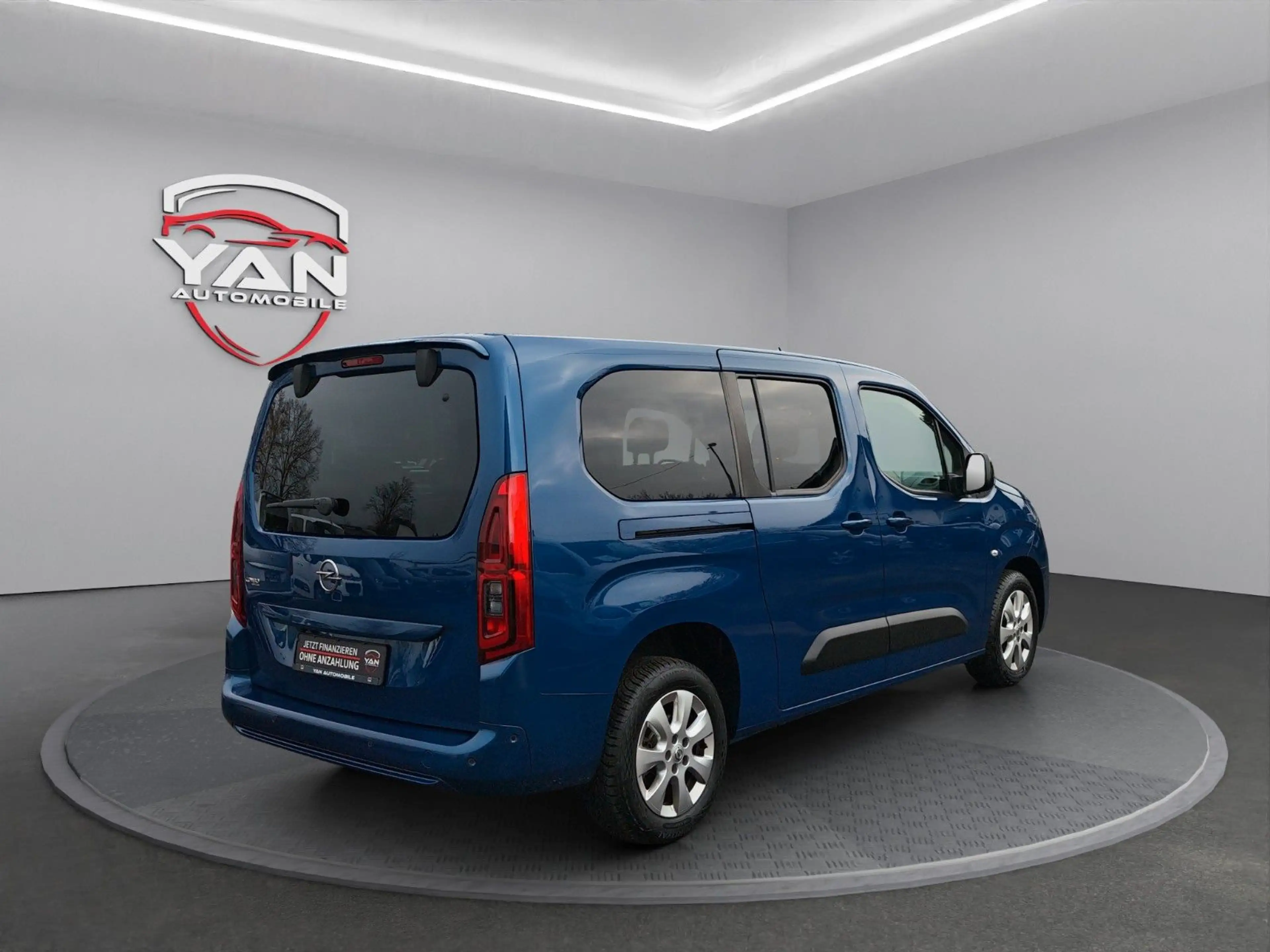 Opel Combo Life XL 1.5 *7-Sitzer*ACC*Klimaaut*Kamera* — photo 6
