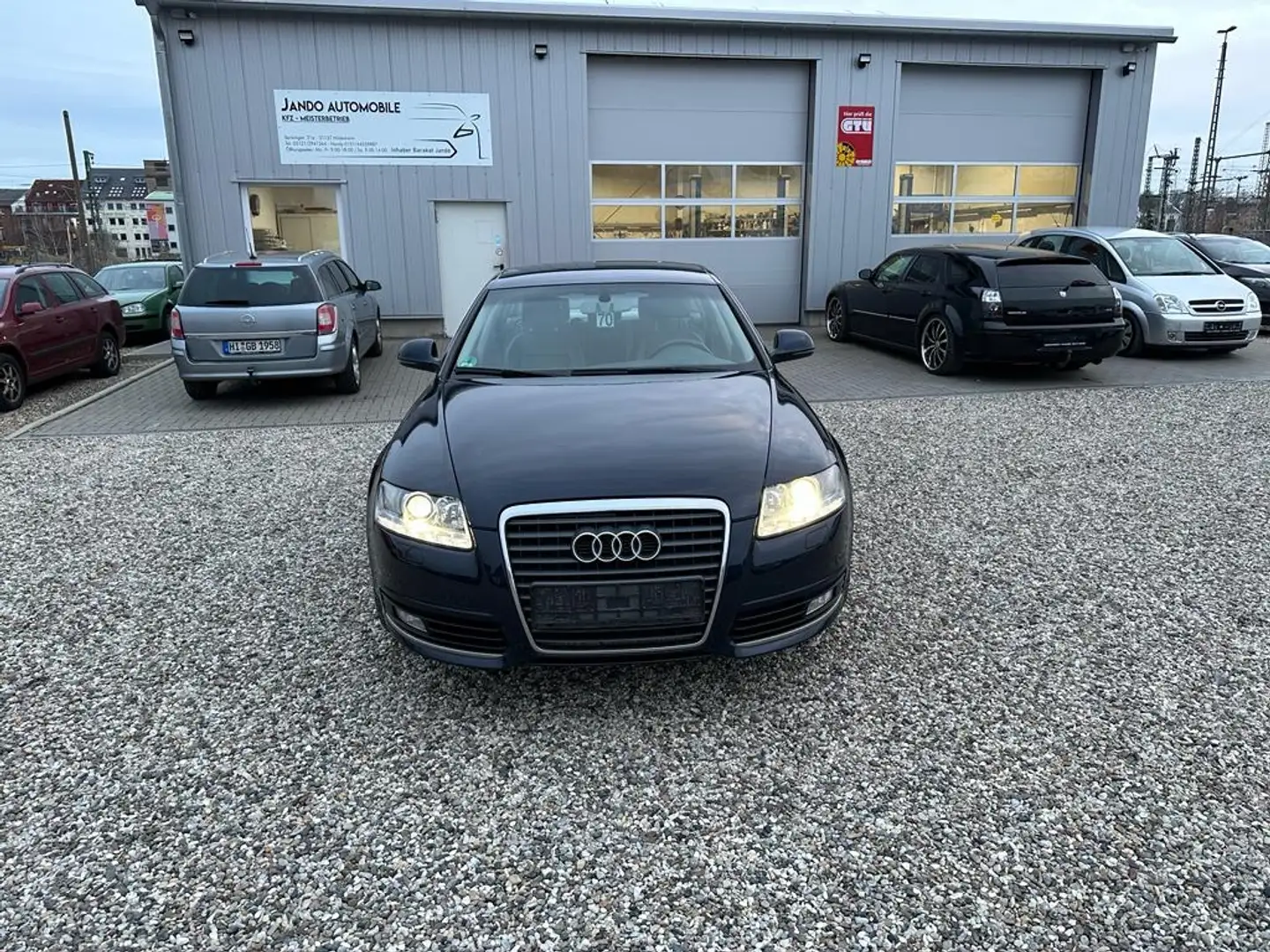 Audi A6 2.7 TDI Lim. (4F2) Blau - 2