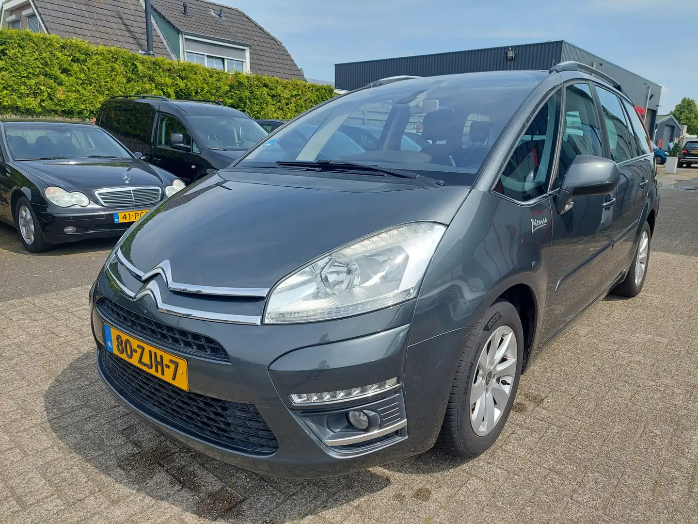 Citroen Grand C4 Picasso 1.6 THP Collection EGS 5p Grijs - 1