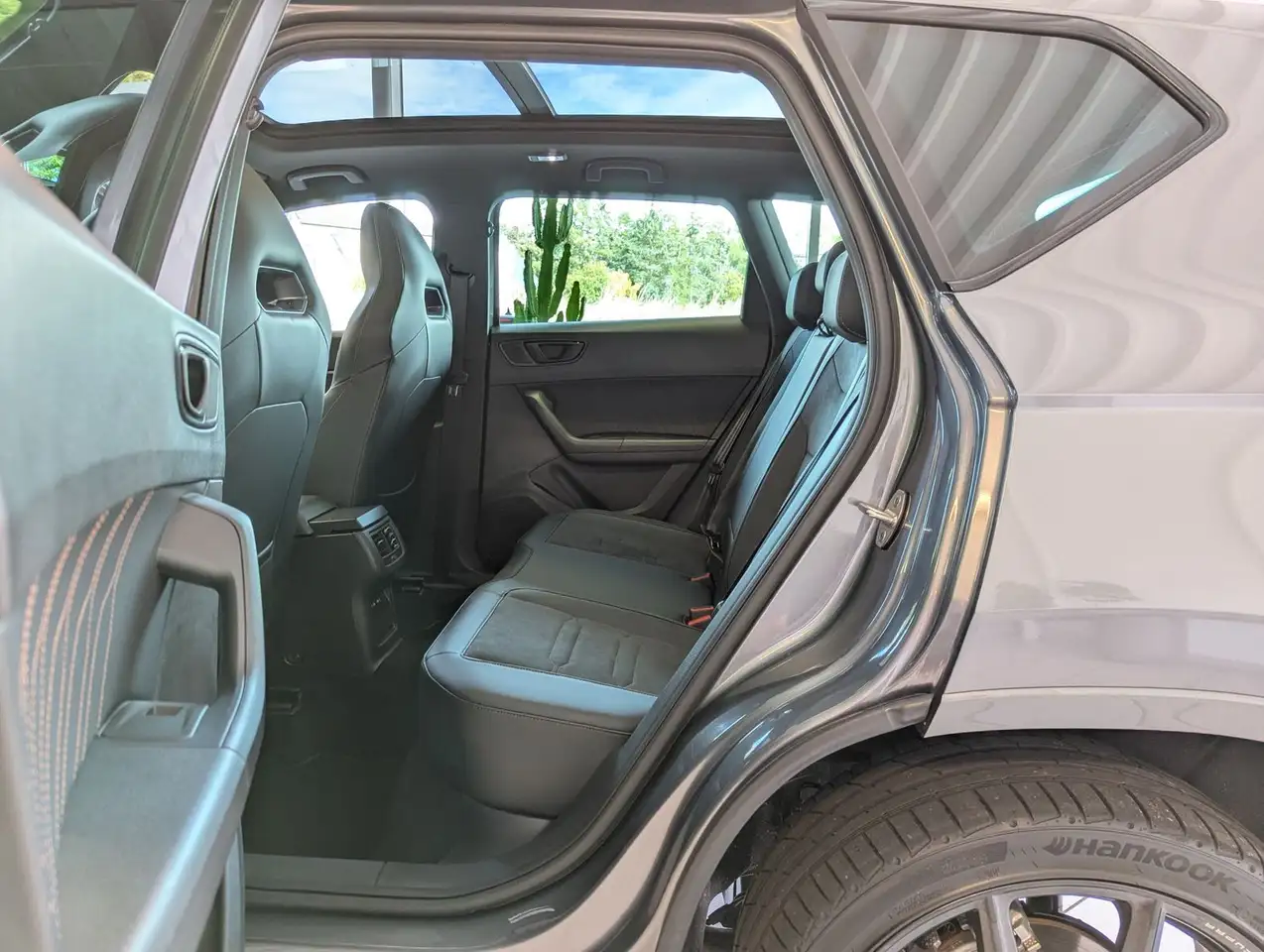 Cupra Ateca 1.5 TSI DSG Pano Dinamica ACC Cam AHK 19", миниатюра 14