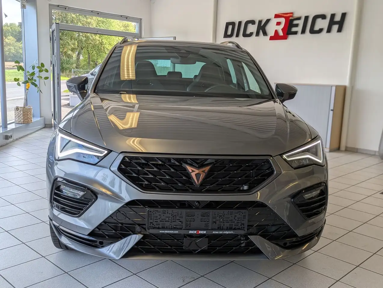 Cupra Ateca 1.5 TSI DSG Pano Dinamica ACC Cam AHK 19", миниатюра 2