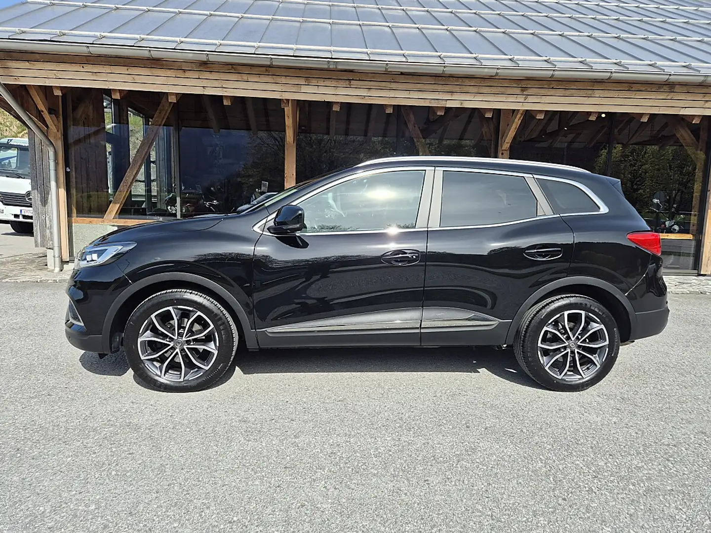 Renault Kadjar TCe 160 PF Intens Schwarz - 2