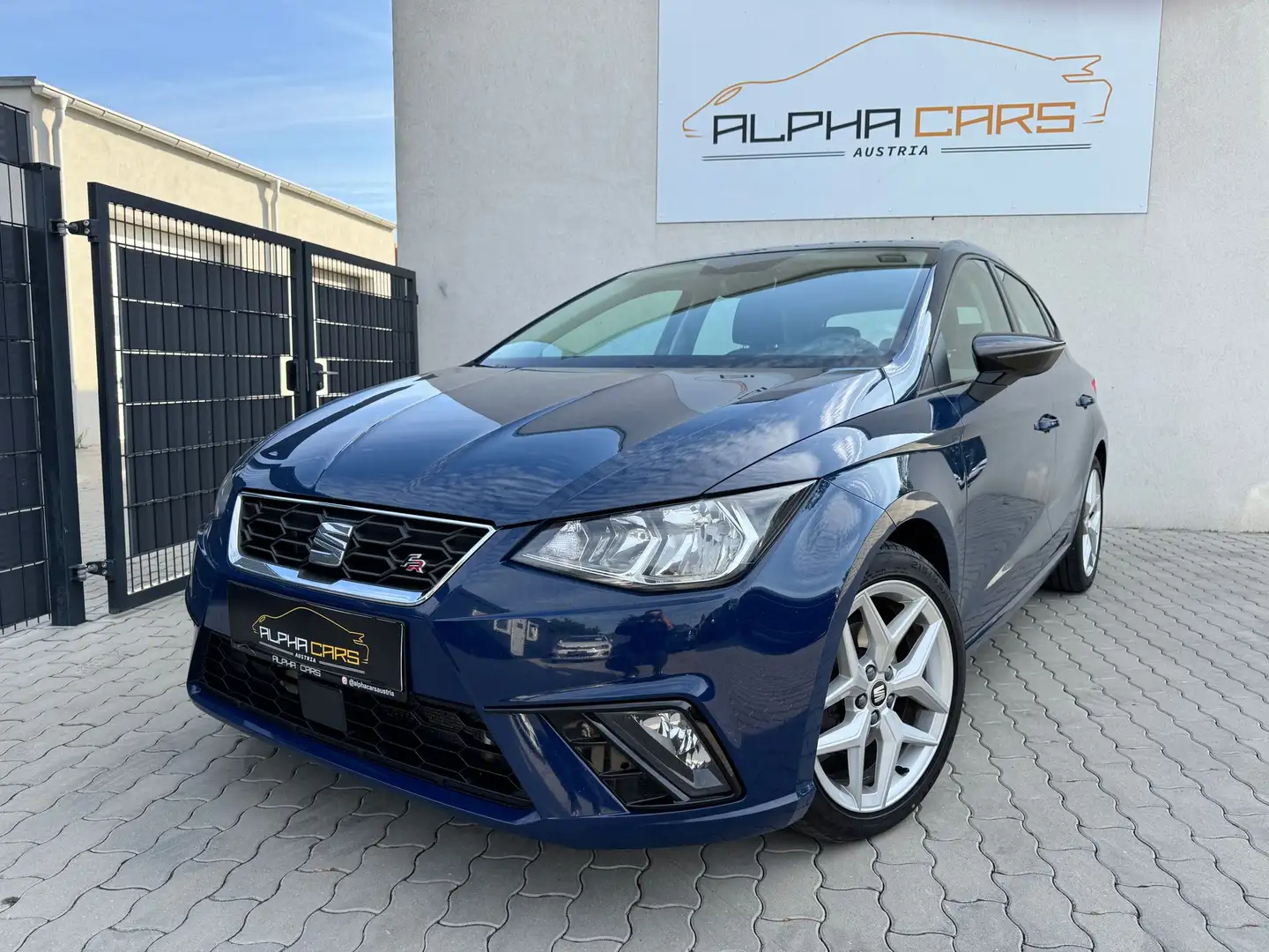 SEAT Ibiza 1.6 TDI FR Blau - 1