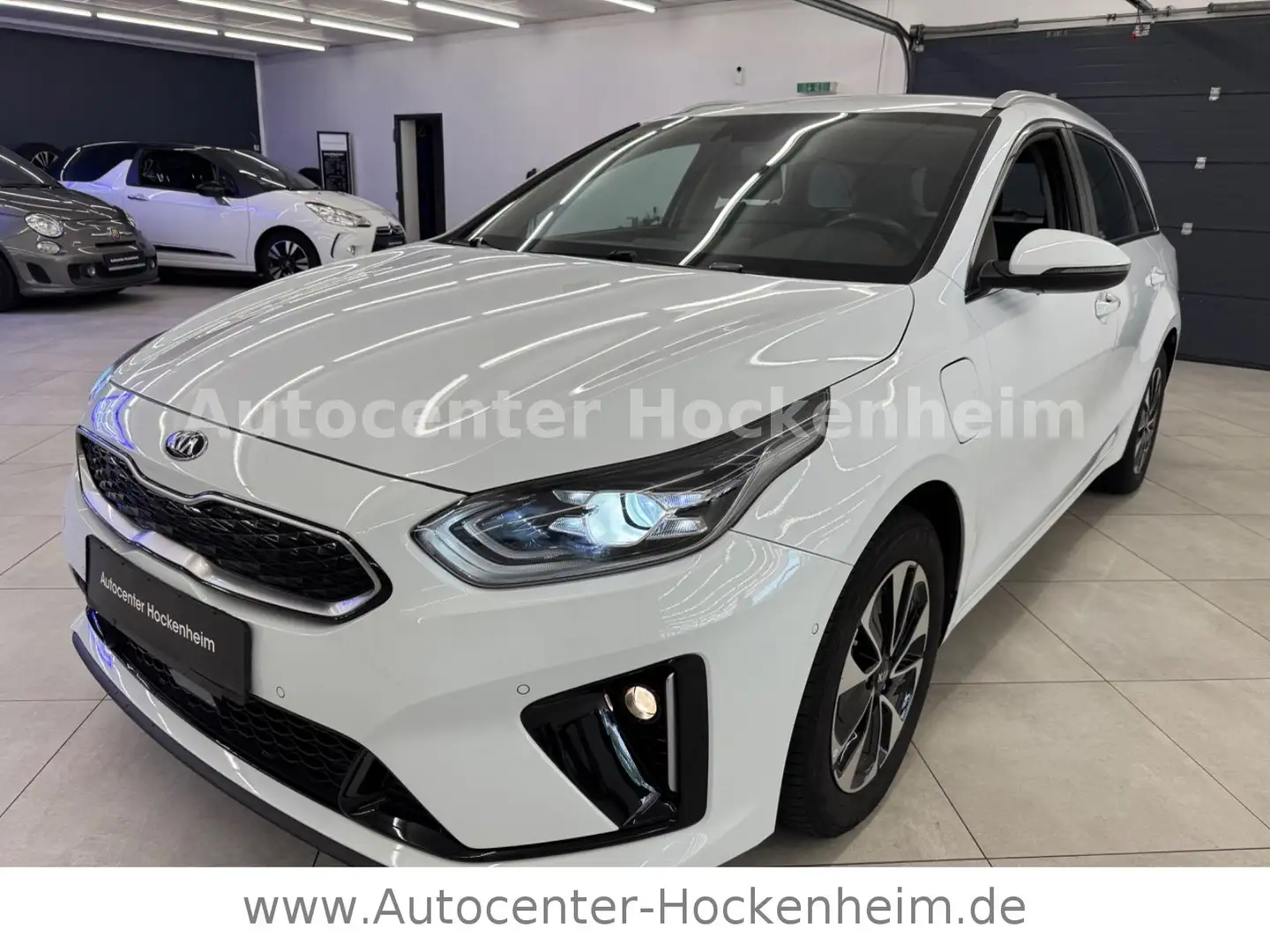 Kia Ceed / cee'd Sportswagon Plug-in Hybr Weiß - 2