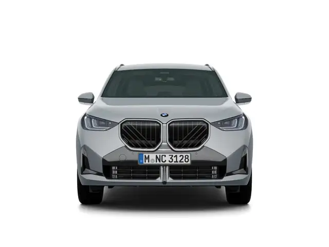 BMW X3 view 5