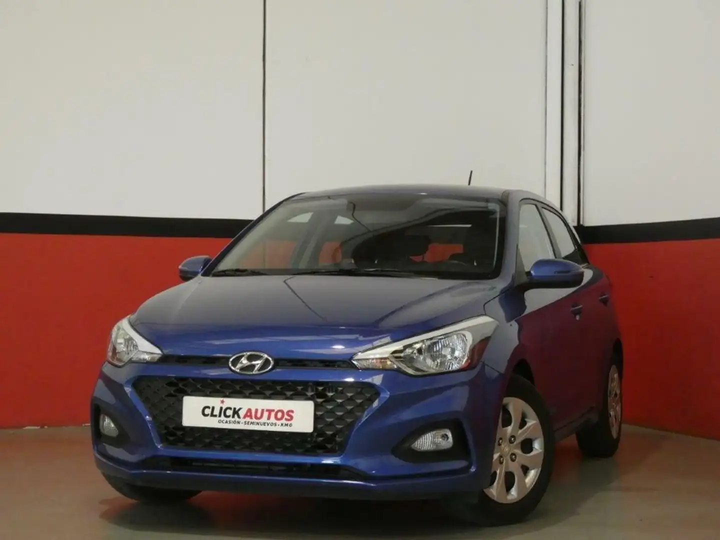 Hyundai i20 1.2 MPI Essence Bleu - 1