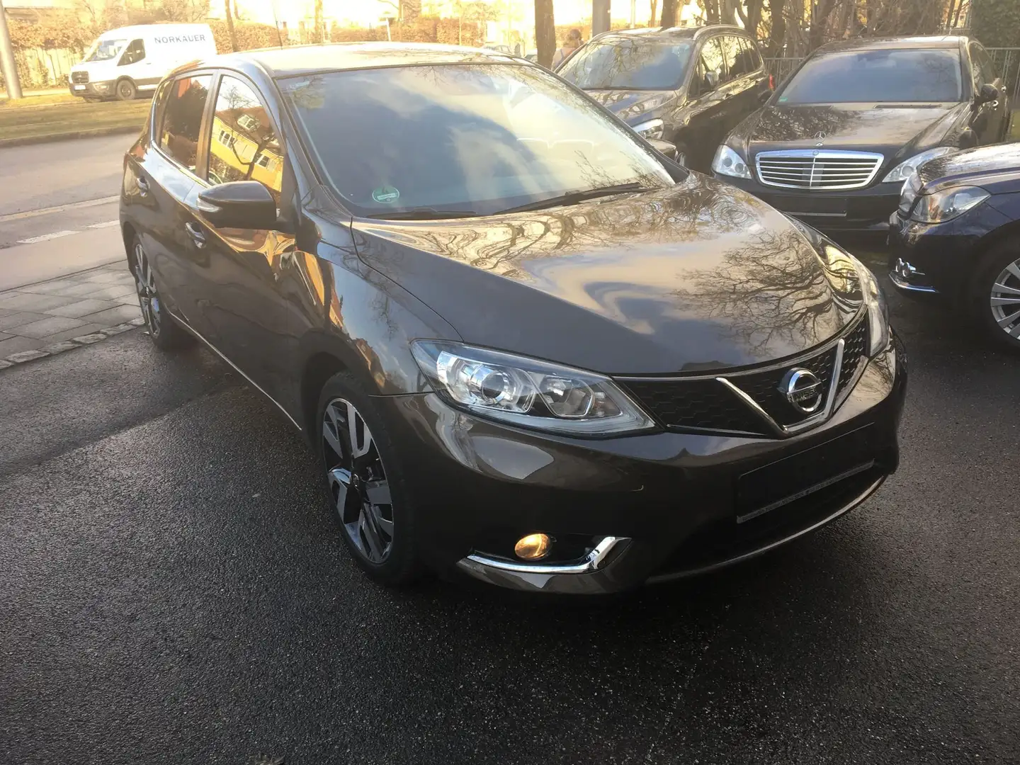 Nissan Pulsar Tekna++Leder/Klimaaut/Navi/LED/Kamera/SHZ++ Hnědá - 1