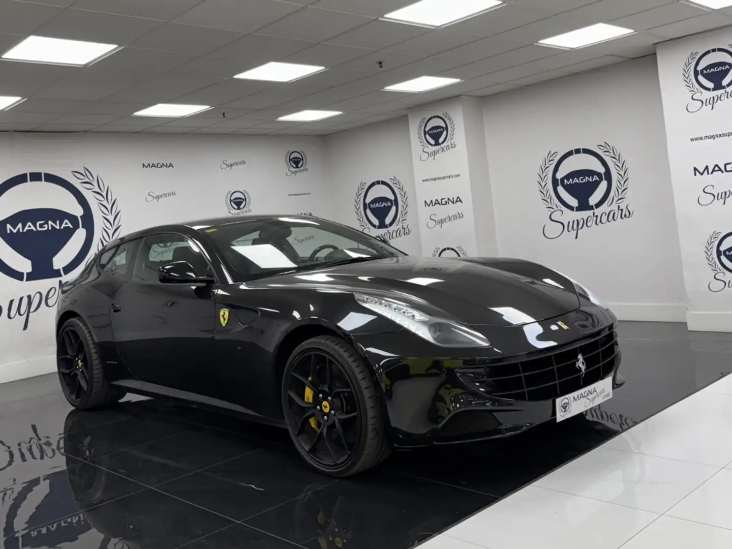 Ferrari FF Negro - 1