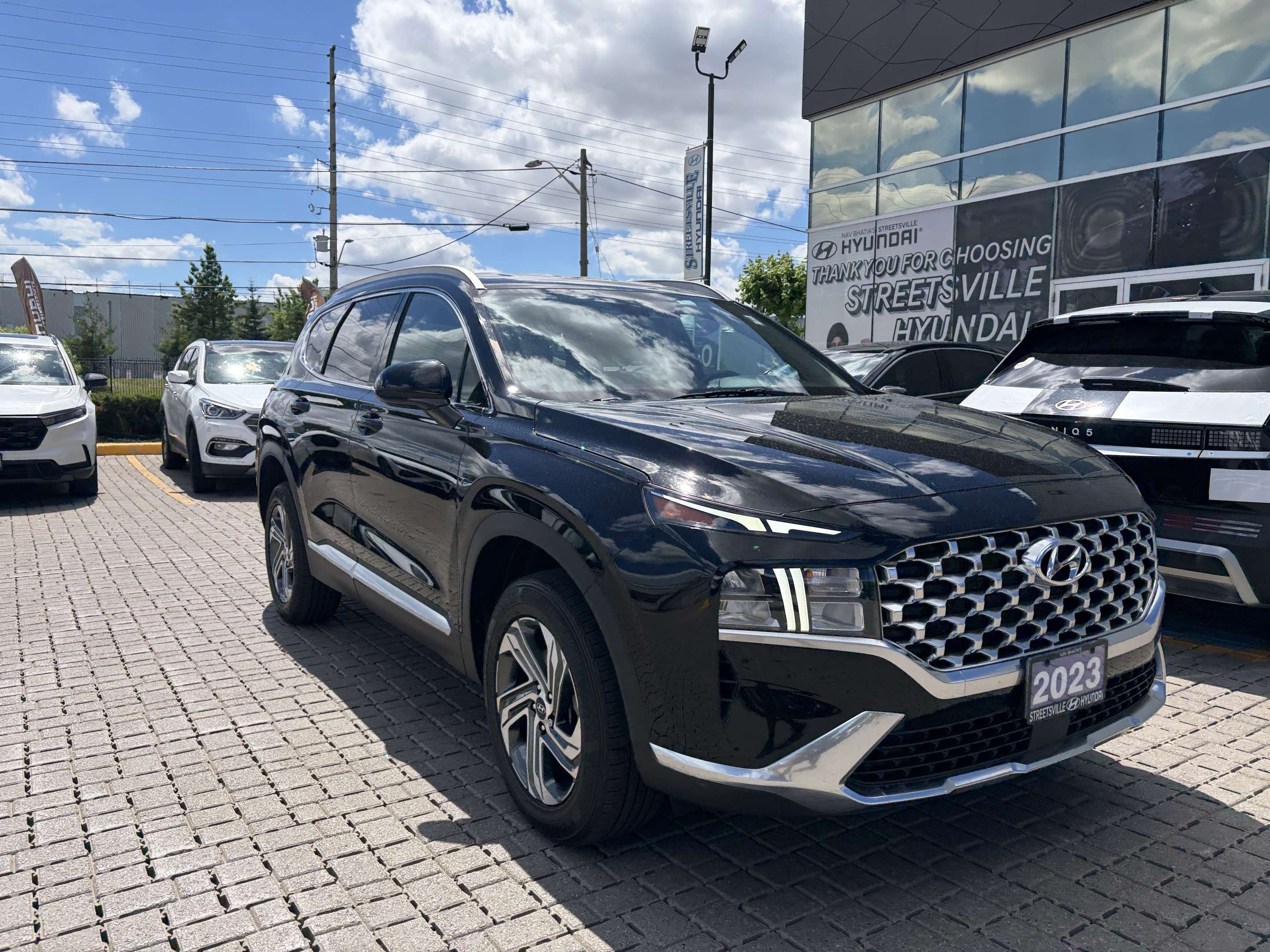 2023 Hyundai Santa Fe SUV / Crossover  8-Speed Automatic