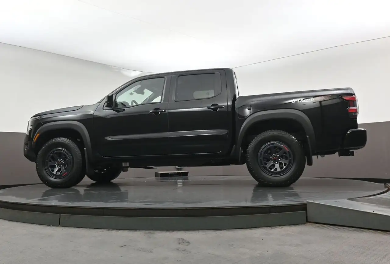 Nissan Frontier снимка Nissan Frontier