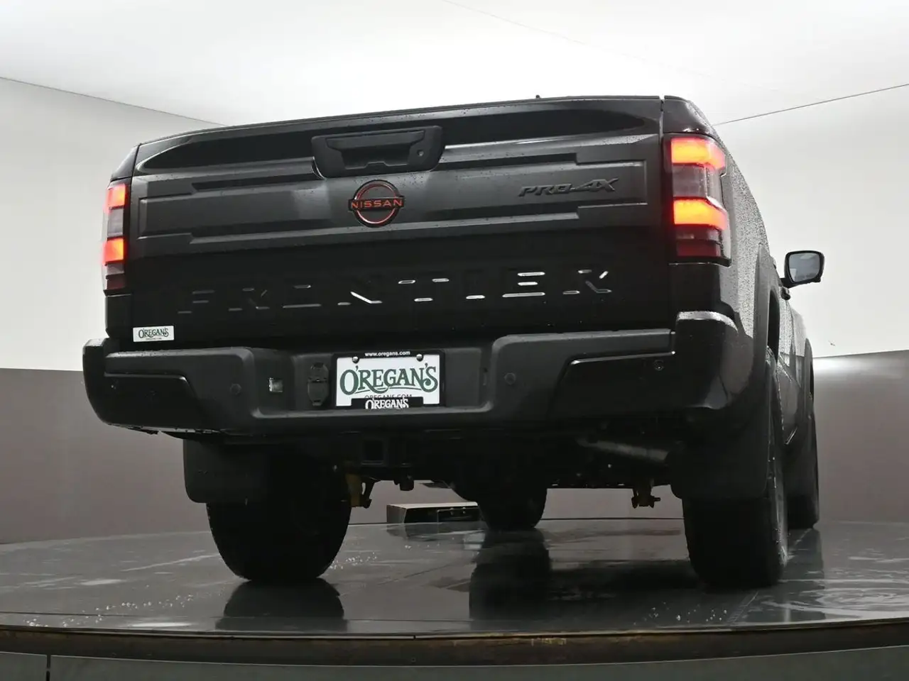 Nissan Frontier снимка Nissan Frontier