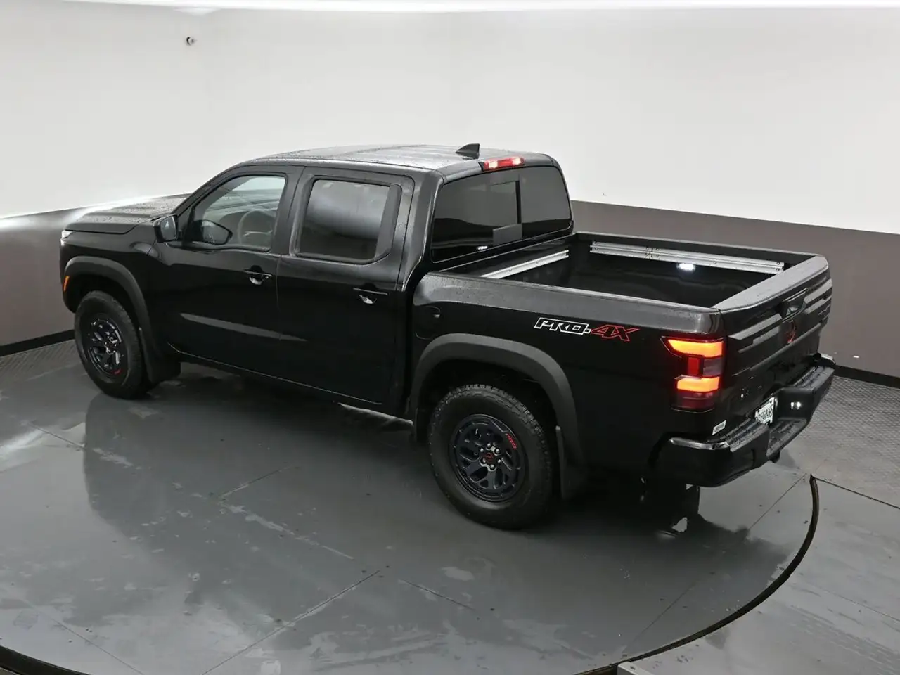 Nissan Frontier снимка Nissan Frontier