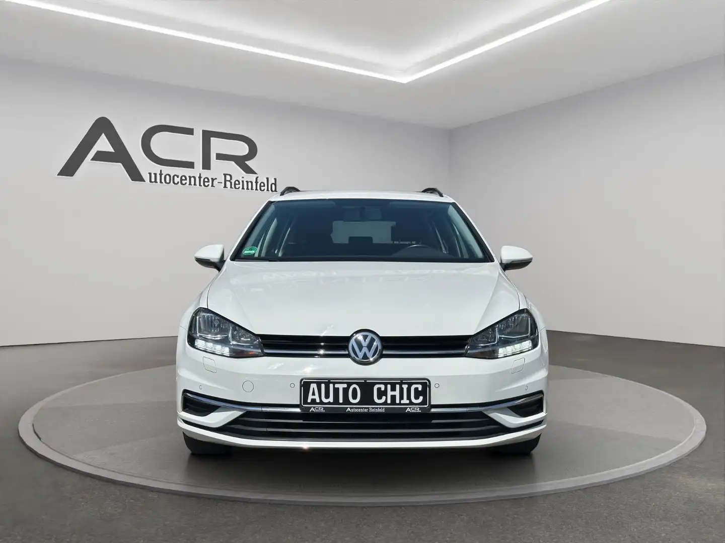 Volkswagen Golf VII Var Comfortline Start-Stopp/SHZ/KLIMA Blanc - 2