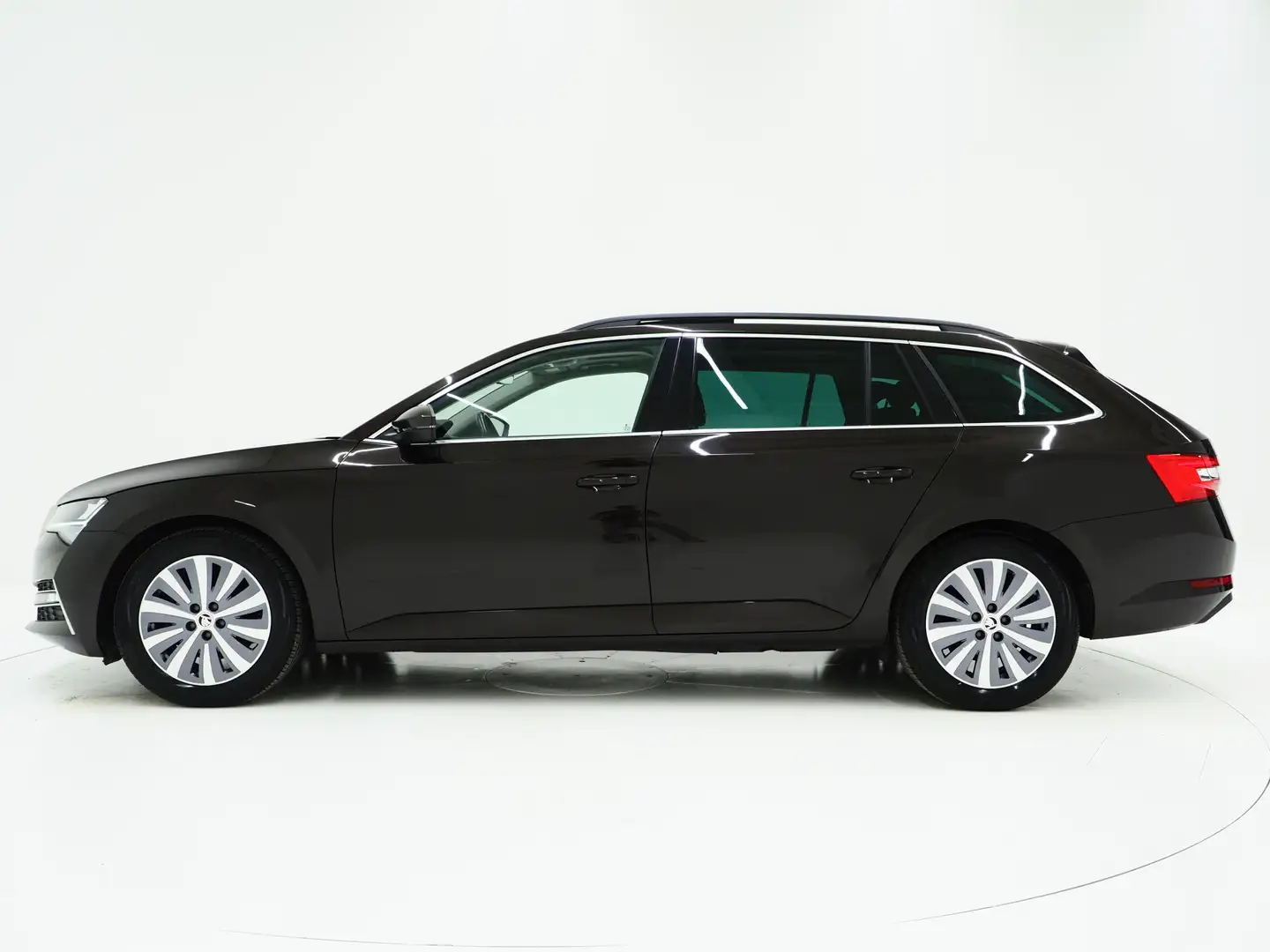 Skoda Superb Combi 1.4 TSI iV Business Edition Plus | Panoramad Bruin - 2
