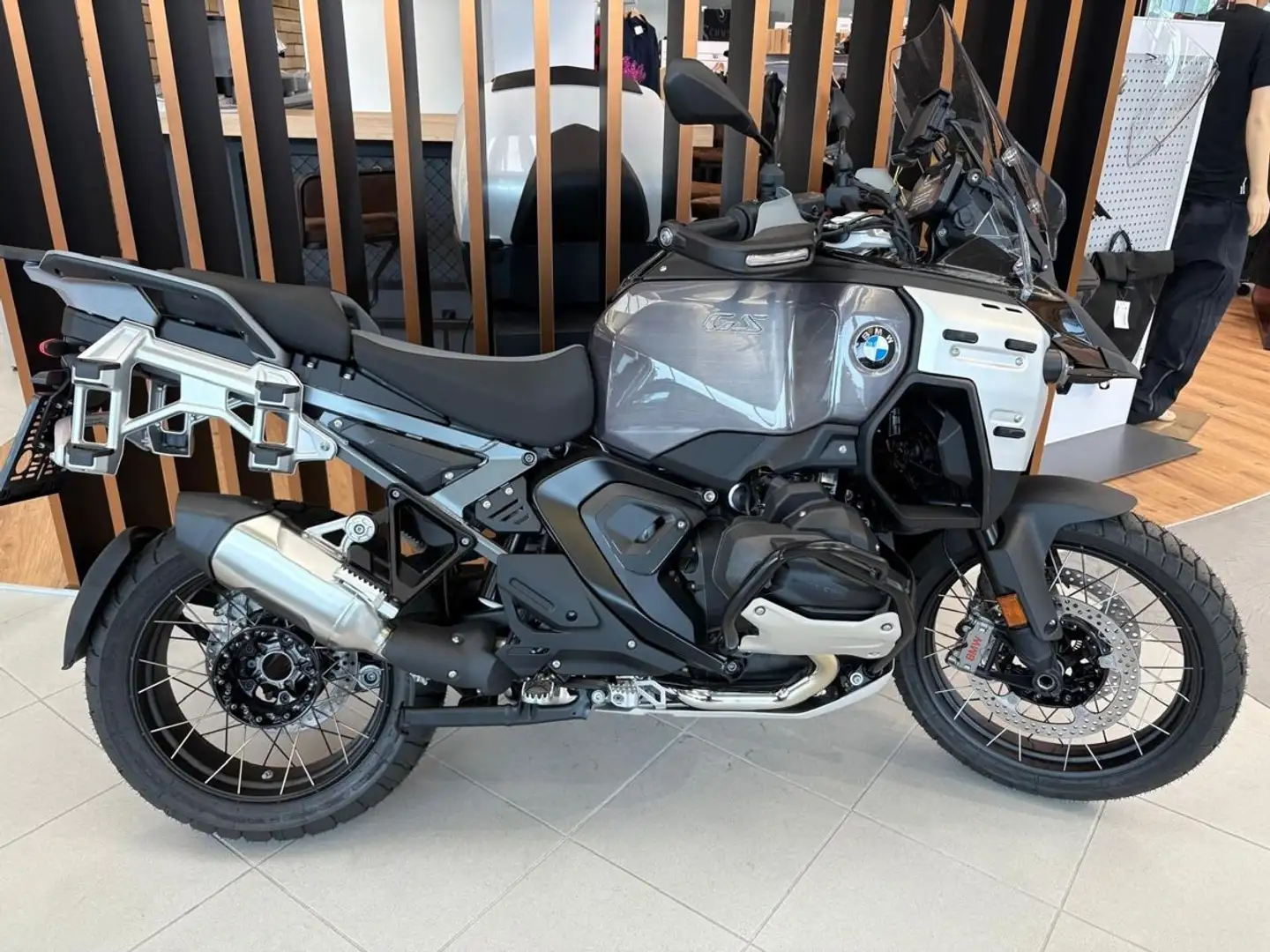 BMW R1300 GS Adventure Fekete - 1