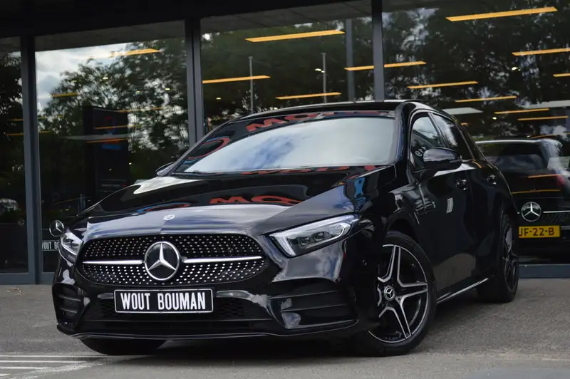 MERCEDES-BENZ Clasa C