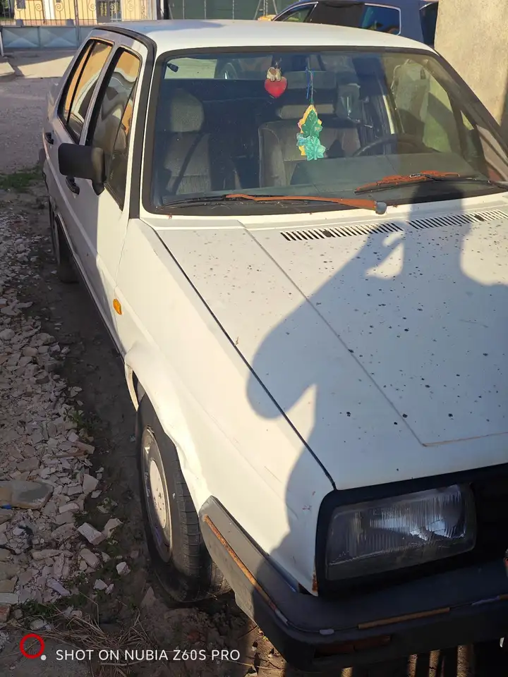 Volkswagen Golf 3p 1.3 GL, foto 3