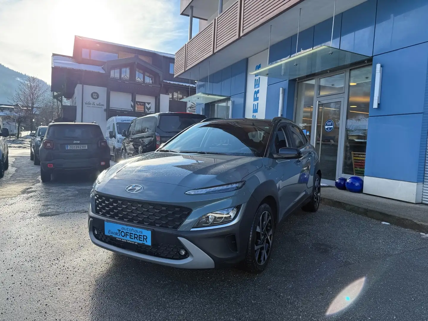Hyundai KONA Level 3 Plus Grau - 2