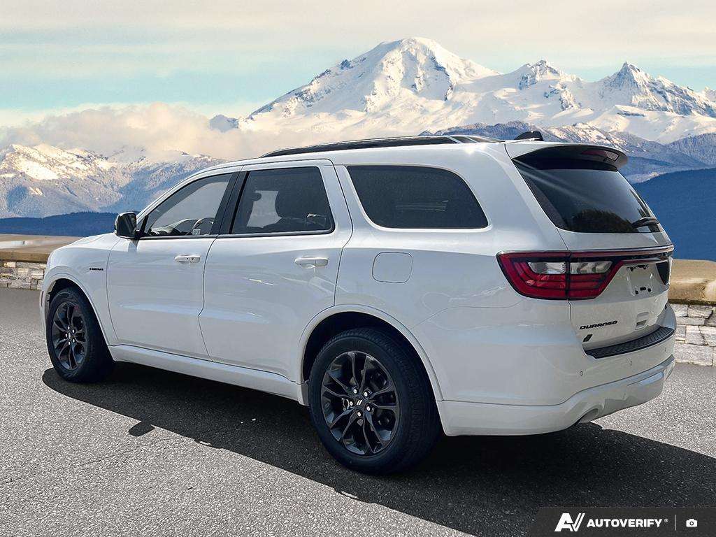 2024 Dodge Durango R/T R/T Plus Package, Second Row Captain Chairs, B — снимка 1