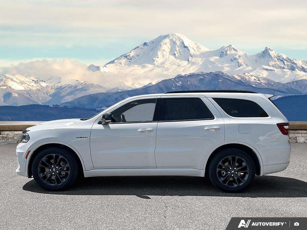 2024 Dodge Durango R/T R/T Plus Package, Second Row Captain Chairs, B — снимка 1