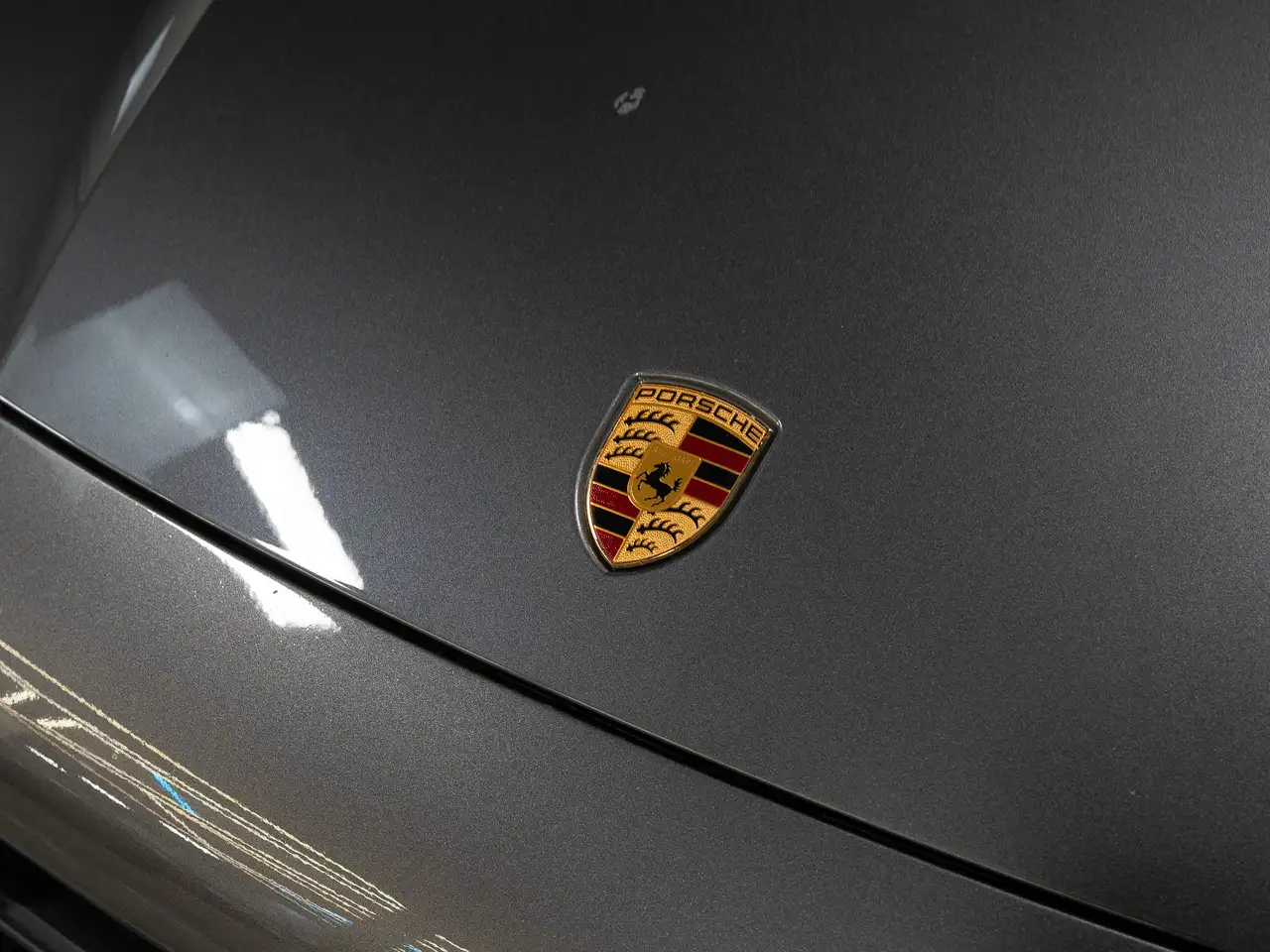 Porsche Cayenne снимка Porsche Cayenne