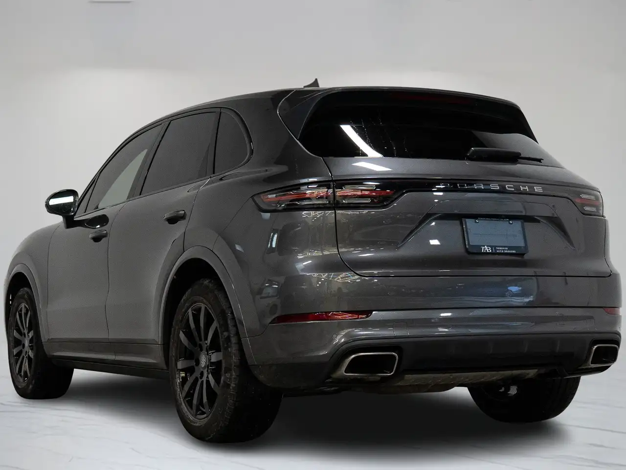 Porsche Cayenne снимка Porsche Cayenne