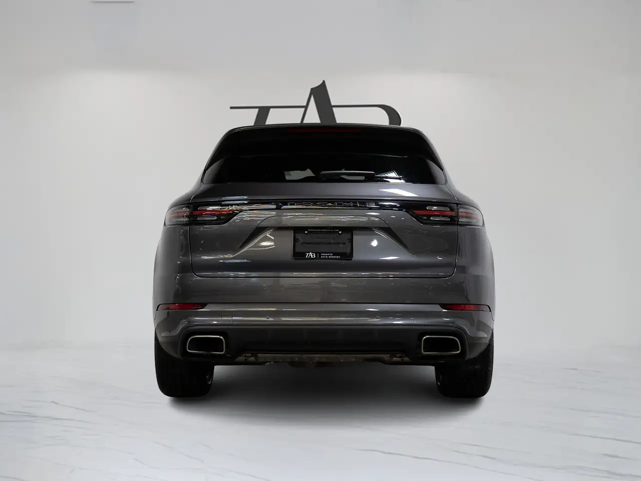 Porsche Cayenne снимка Porsche Cayenne