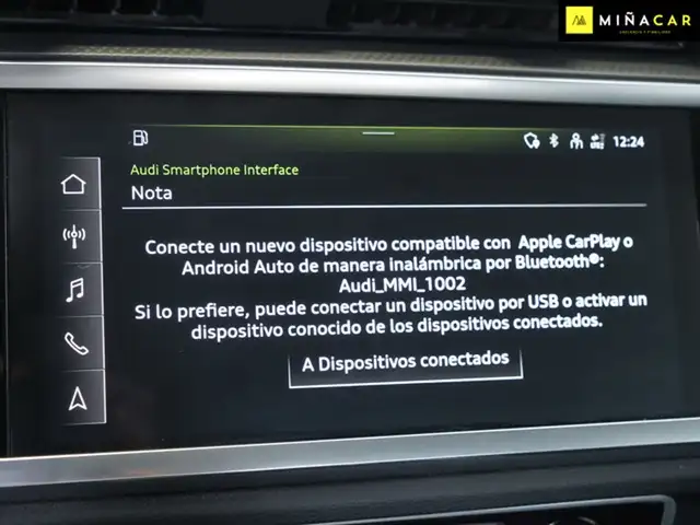 Audi Q3 view 12
