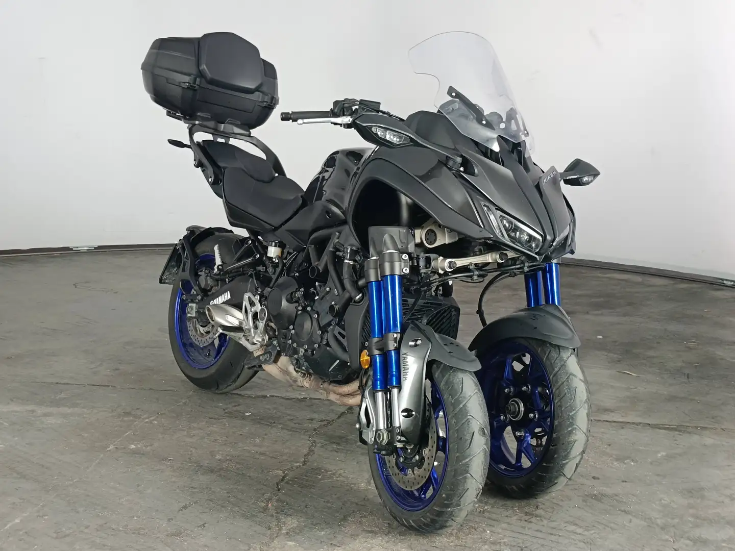 Yamaha Niken 850 Grigio - 2