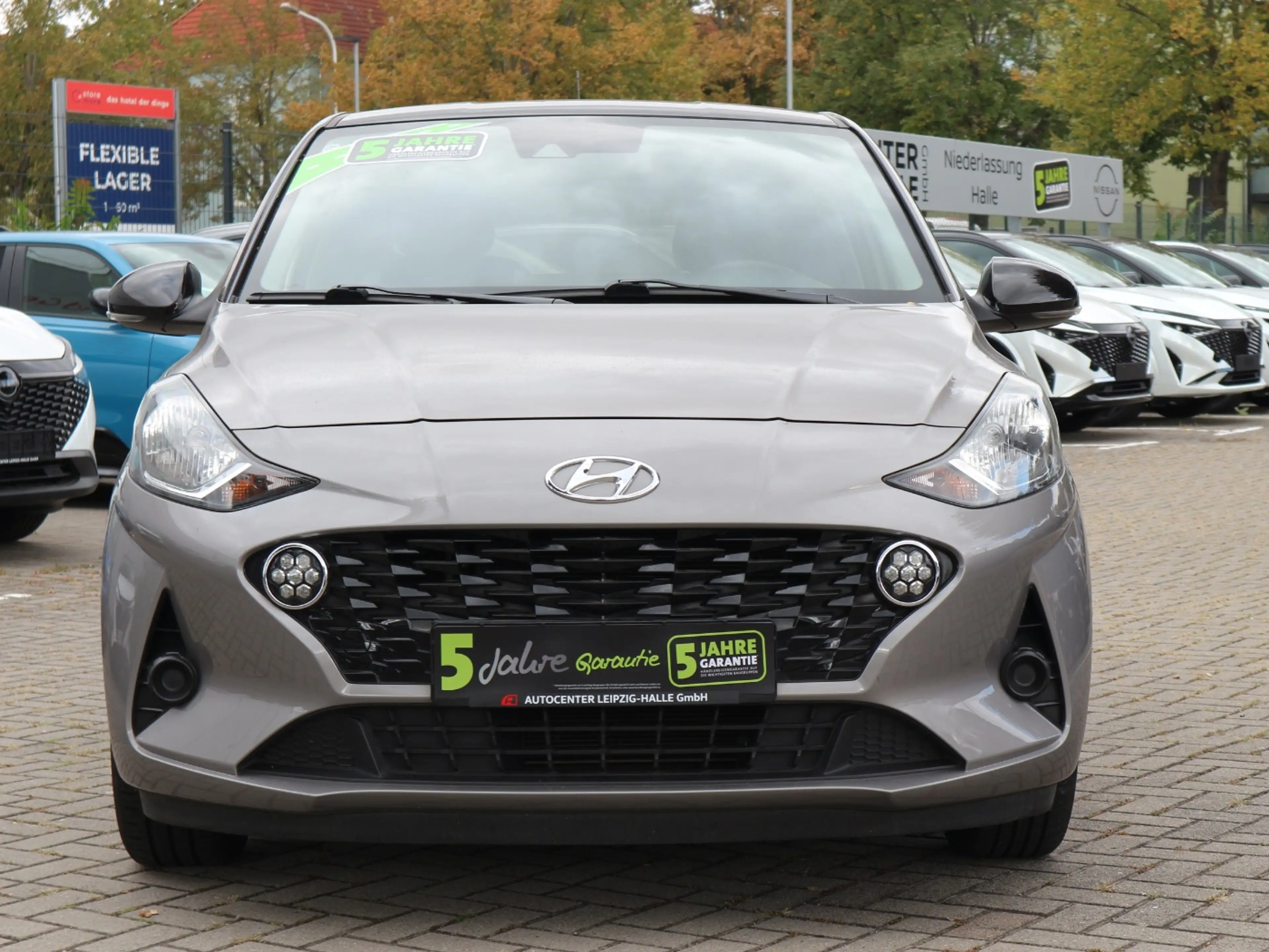 Hyundai i10 1.2 Intro Edition Navi+SHZ+Fernlichtass.+LM — photo 3