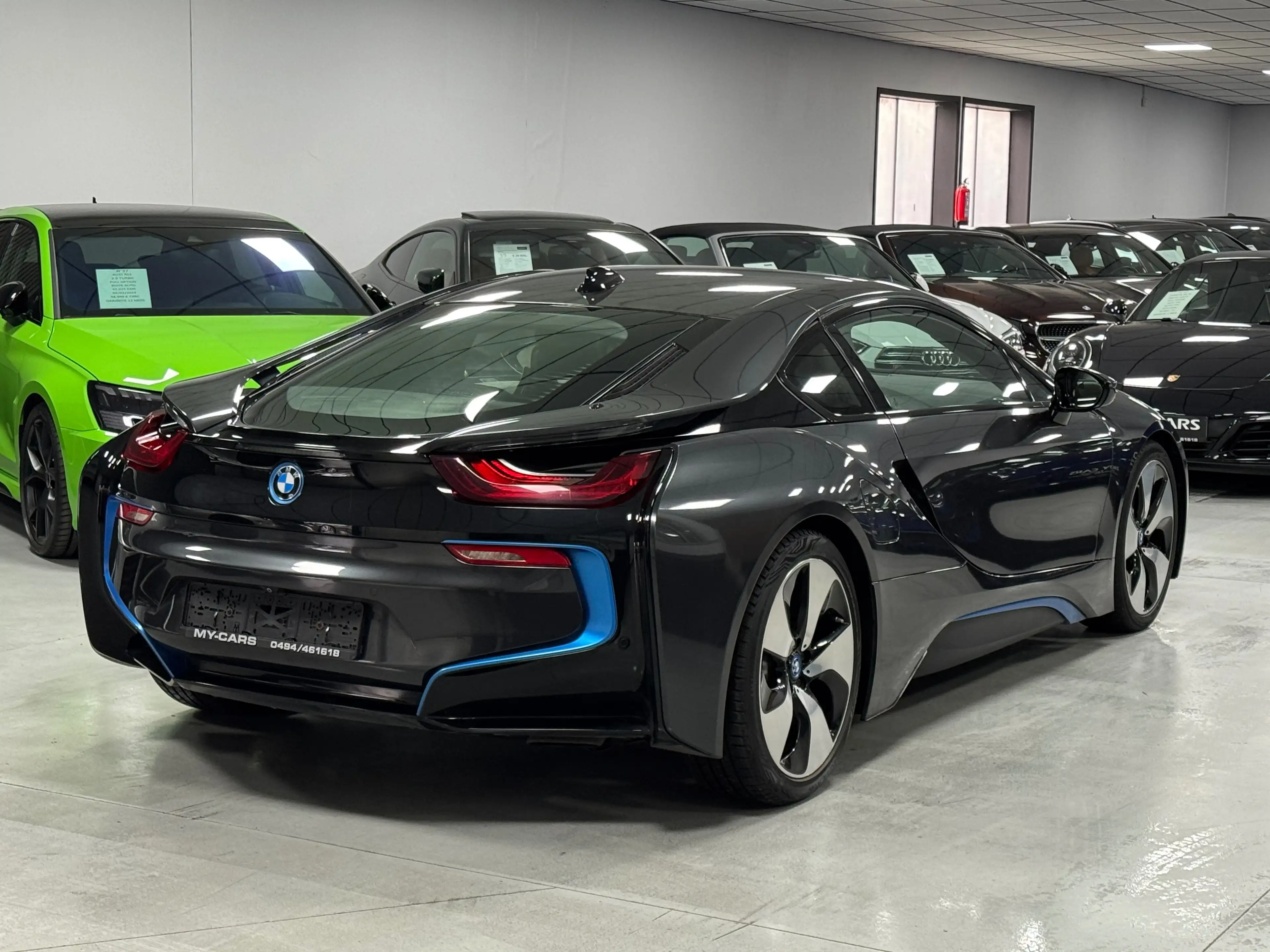 BMW i8 Coupé Harman Kardon Head-Up Camera 360° Full — photo 10