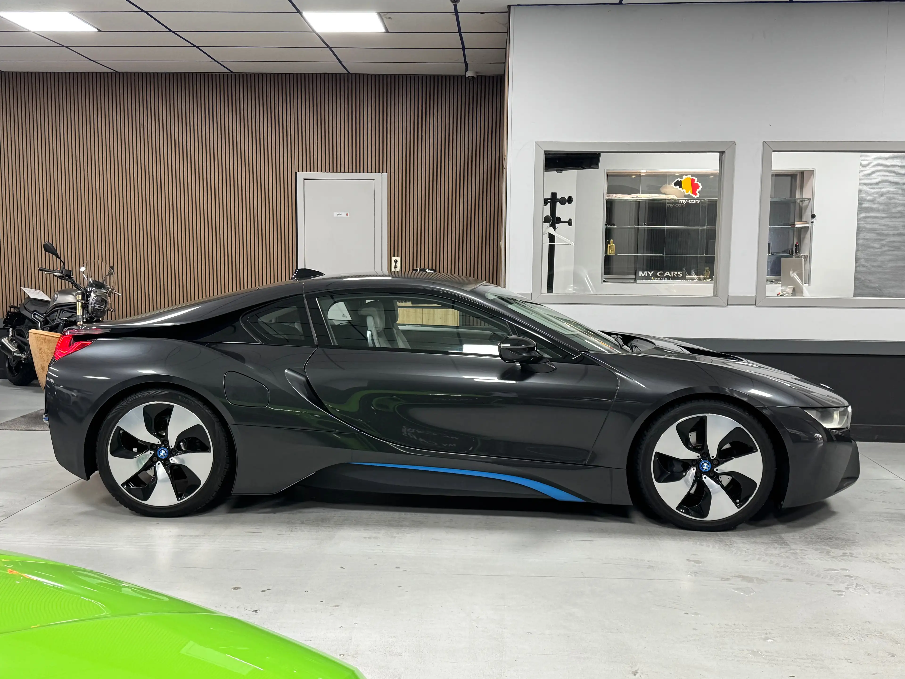 BMW i8 Coupé Harman Kardon Head-Up Camera 360° Full — photo 9