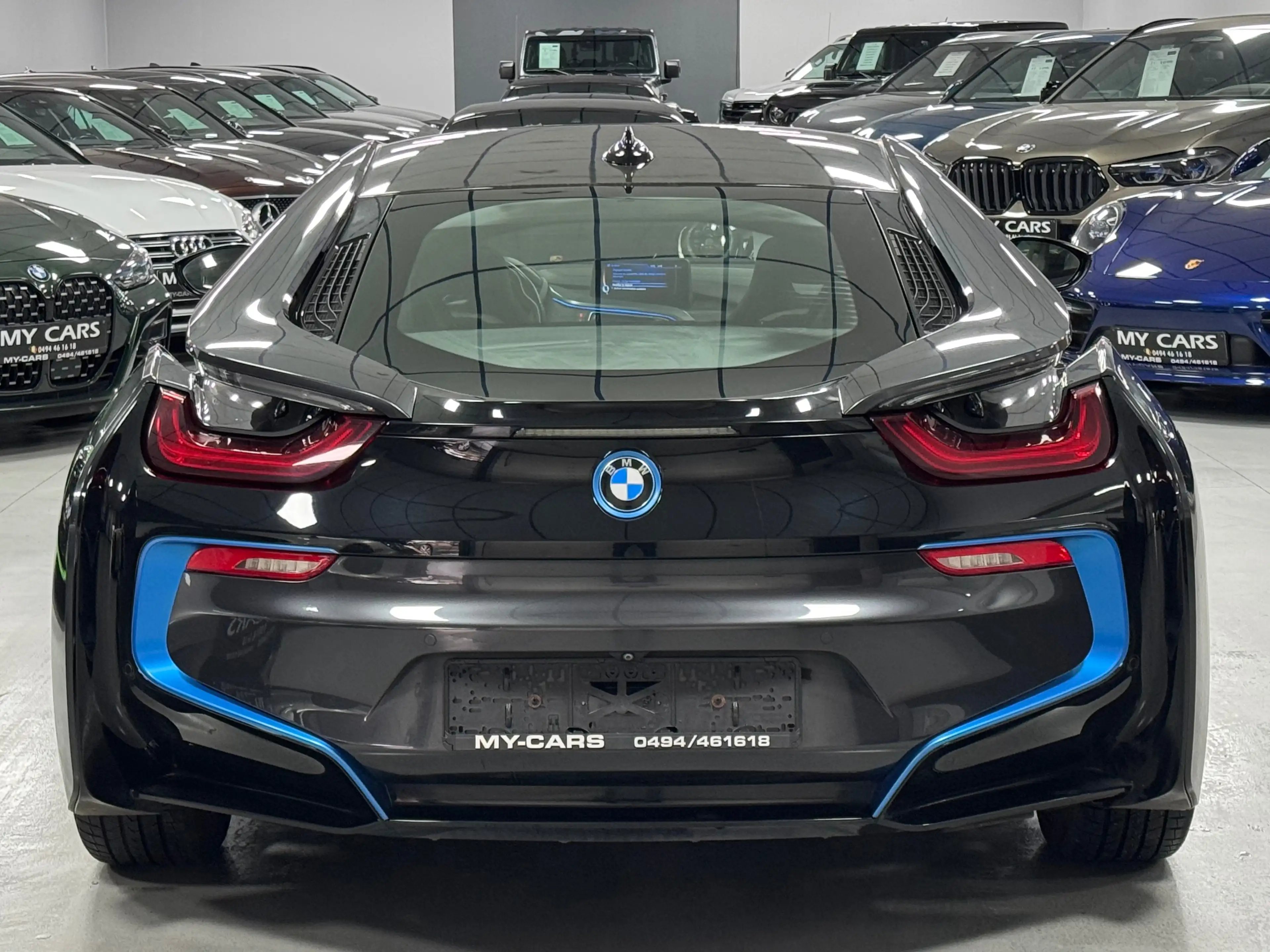 BMW i8 Coupé Harman Kardon Head-Up Camera 360° Full — photo 6