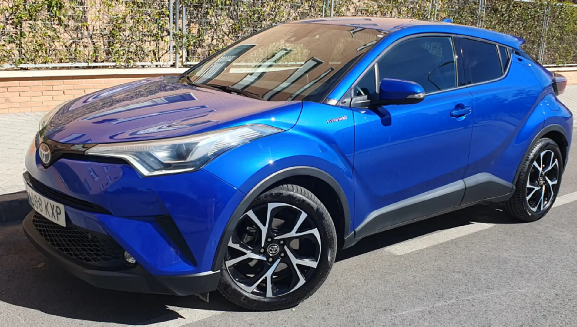 Toyota C-HR 125H Advance Azul - 2