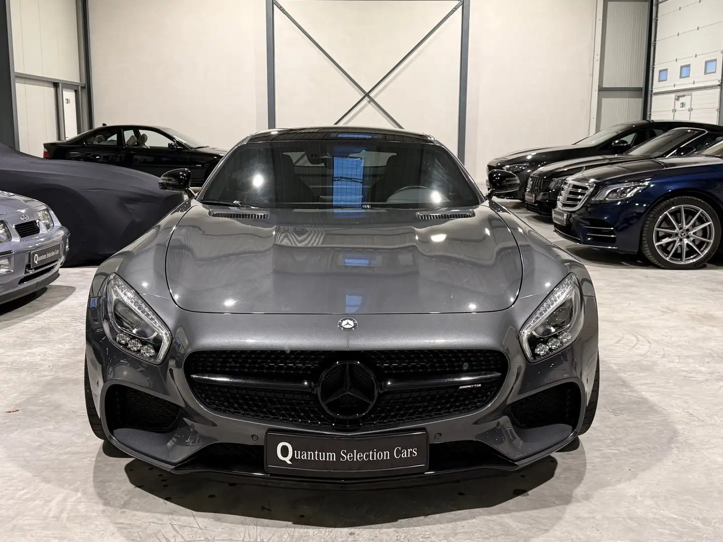 Mercedes-Benz AMG GT 63 *Night*Pano*Sportabgas*RFK*Memory*Inspektion NE Grau - 2
