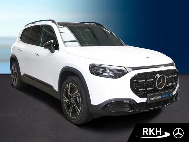 Mercedes-Benz GLB view 2