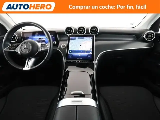 Mercedes-Benz GLC view 13