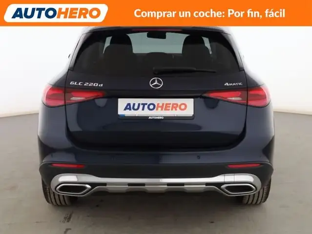 Mercedes-Benz GLC view 5