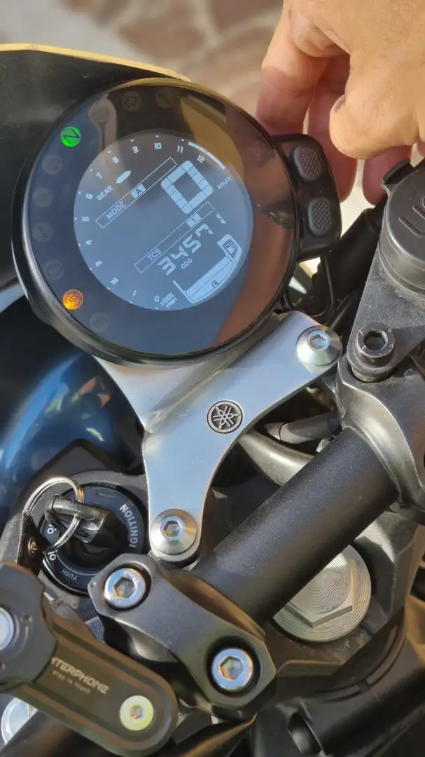 Yamaha XSR 900 Bleu - 2