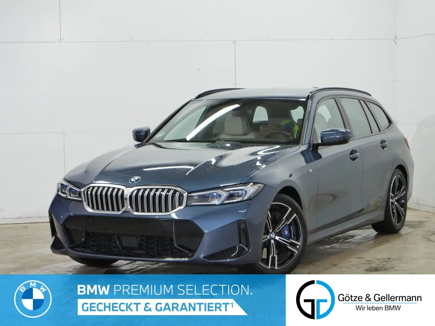 BMW 318 i Touring M Sport //HeadUp AHK FACLIFT Blau - 1