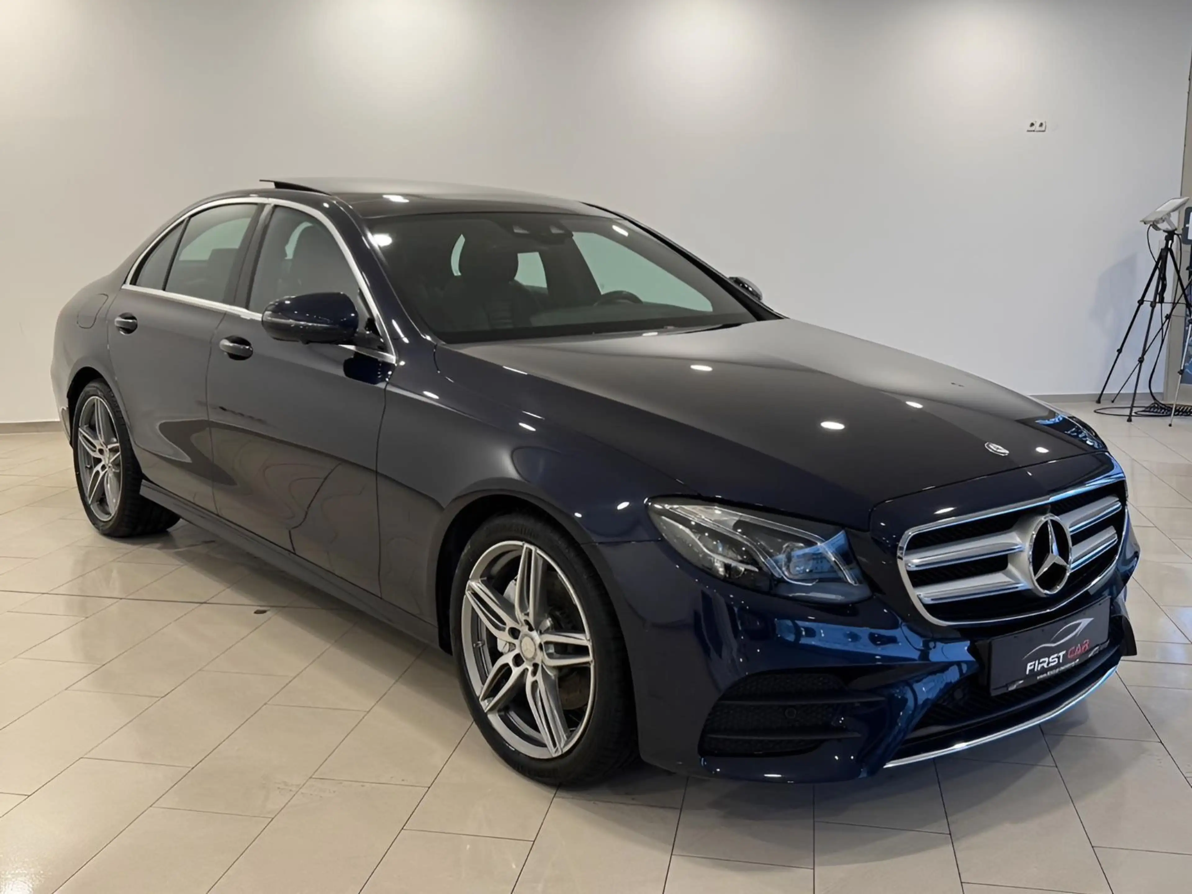 Mercedes-Benz E 220 d AMG-Line|PANO|HUD|360|WIDESCREEN|BURM|ME — photo 5