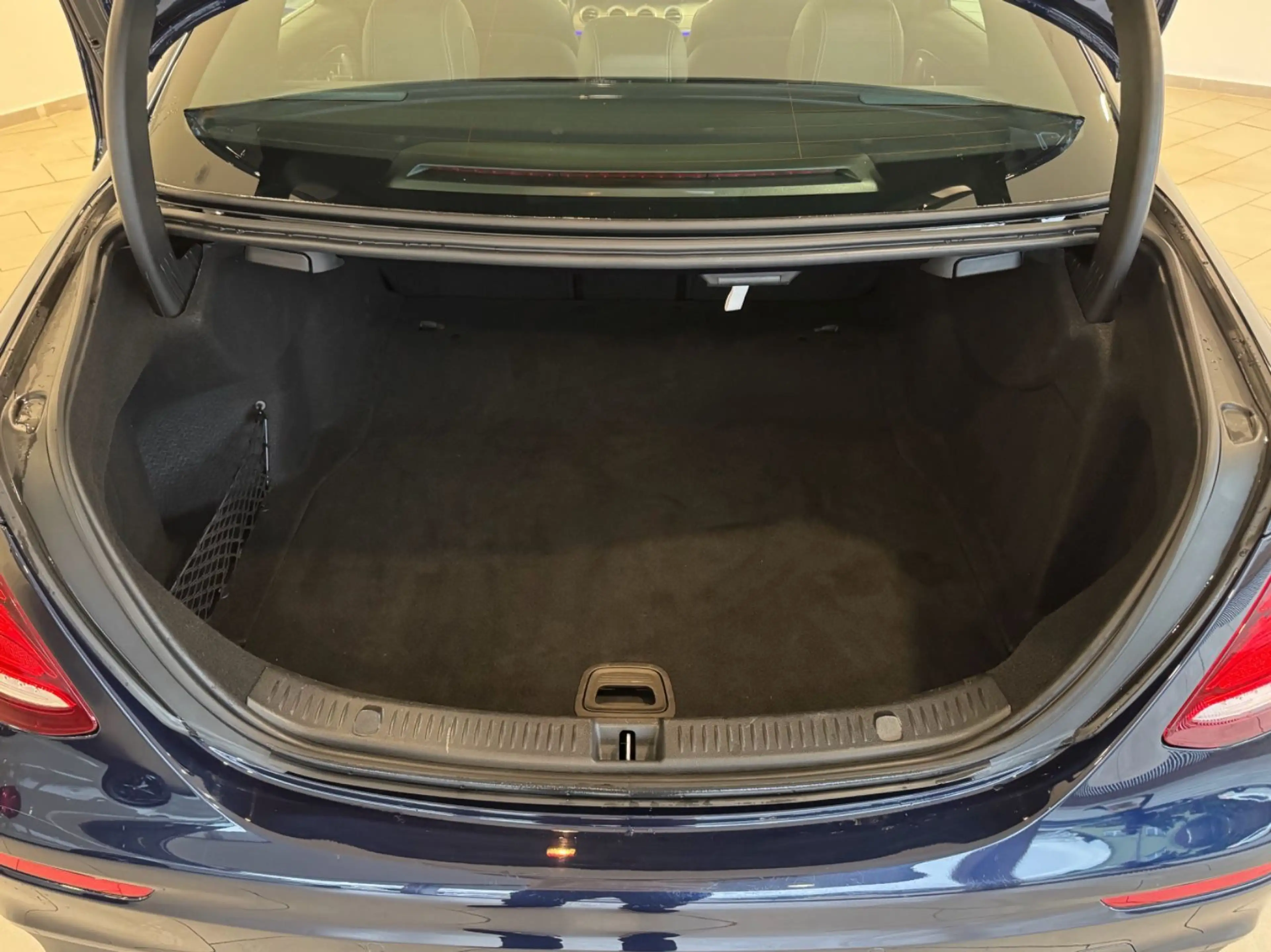 Mercedes-Benz E 220 d AMG-Line|PANO|HUD|360|WIDESCREEN|BURM|ME — photo 8