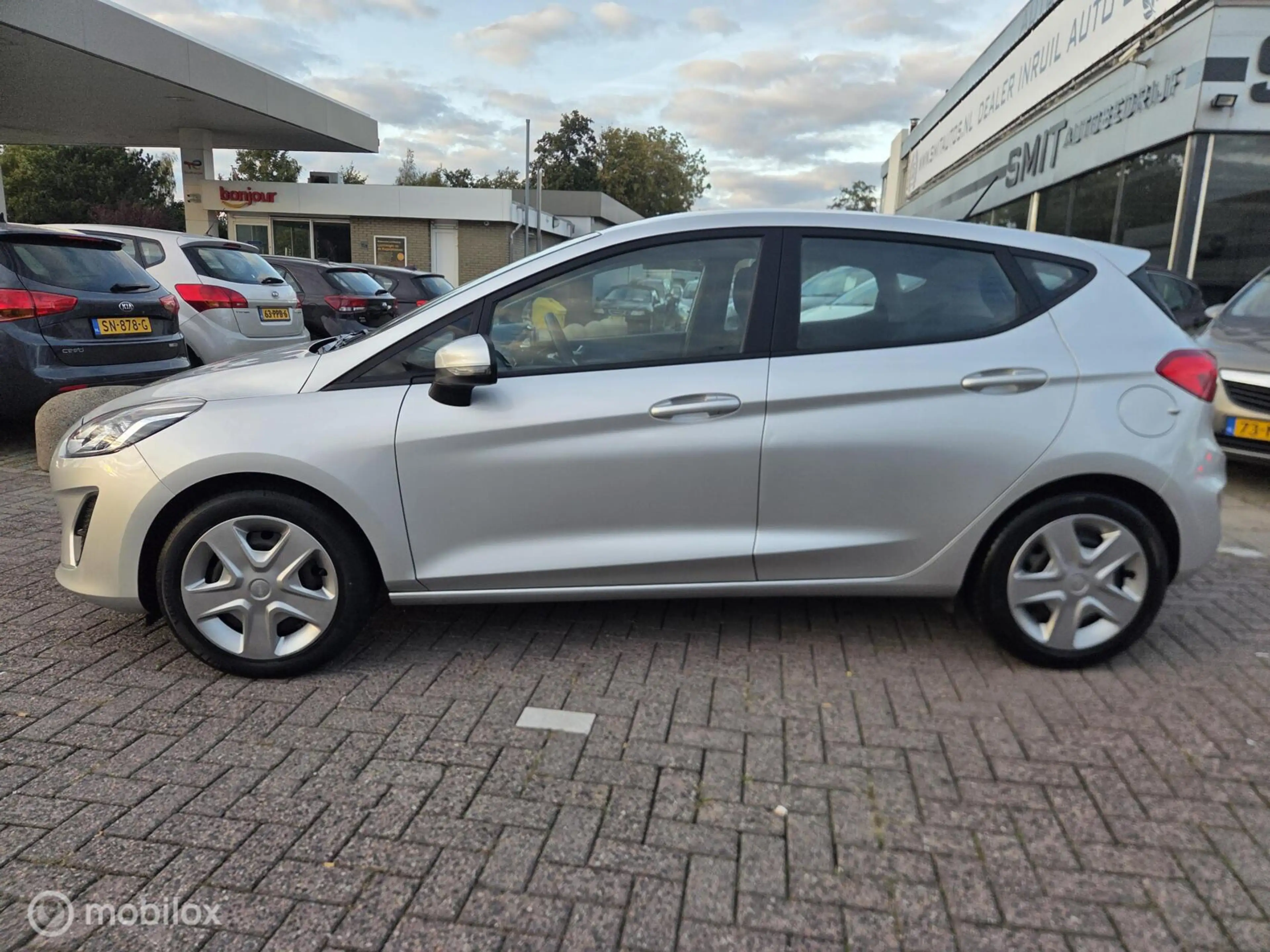 Ford Fiesta 1.1 Trend 5DRS/AC/CC/Carplay/1eEigenaar/Dealer — photo 4