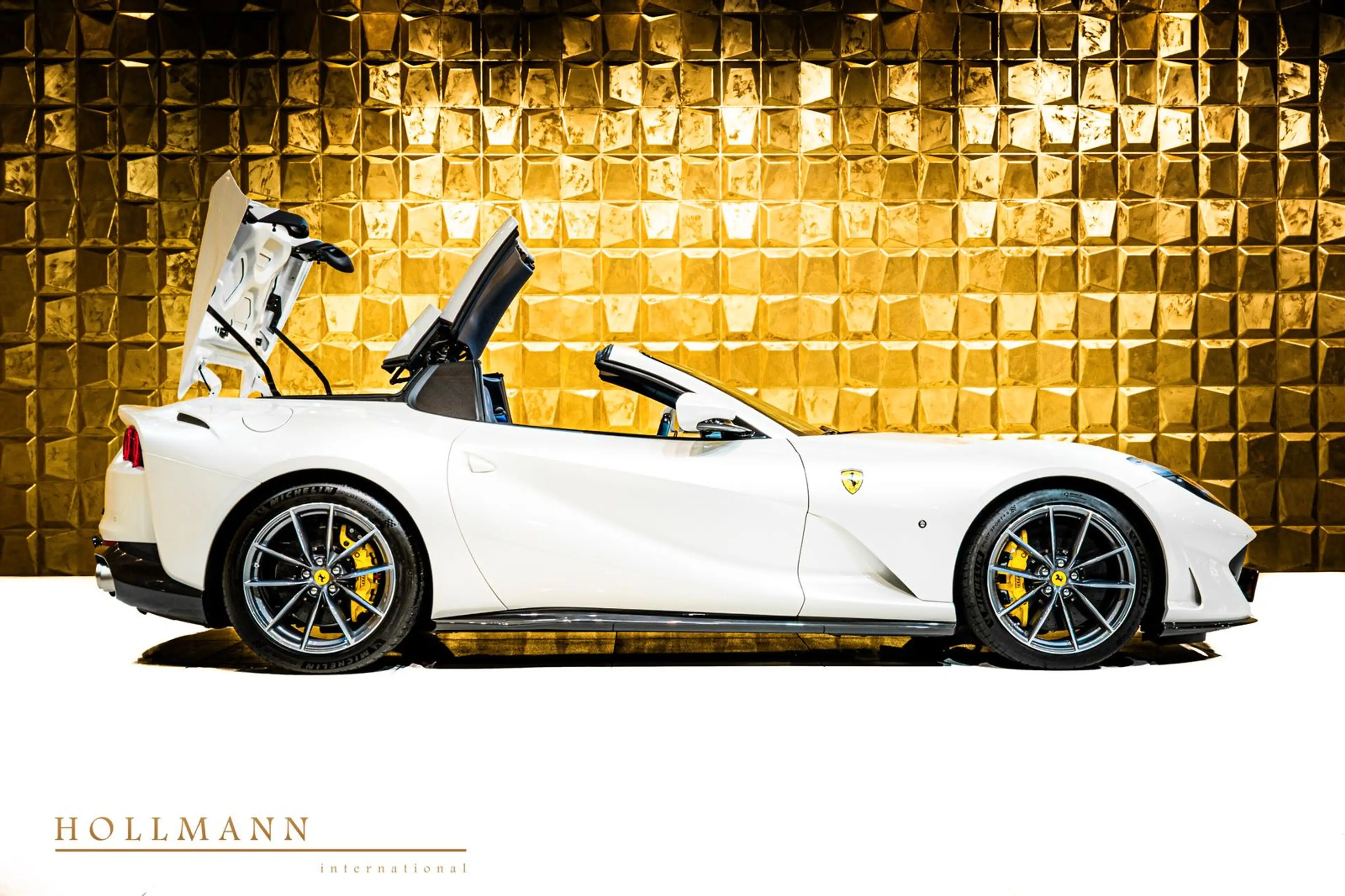 Ferrari 812 GTS  + LIFT + SURR + CARBON — photo 4