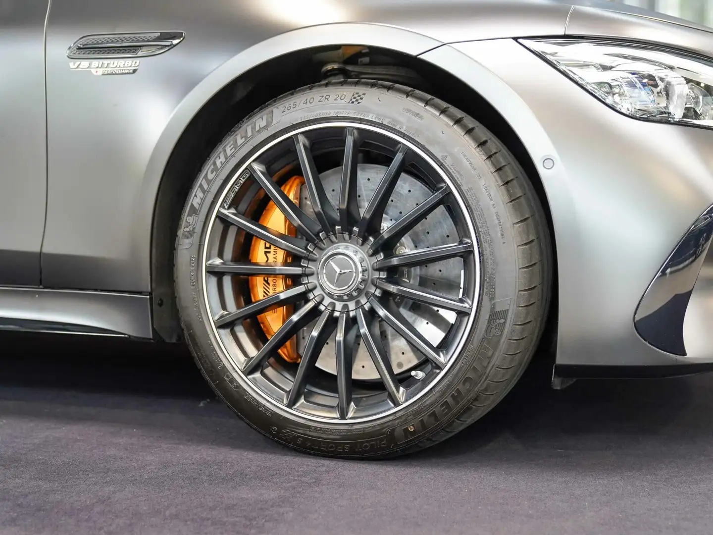 Mercedes-Benz AMG GT AMG GT 63 S E PERFORMANCE MATTLACK Night Pano Grau - 2