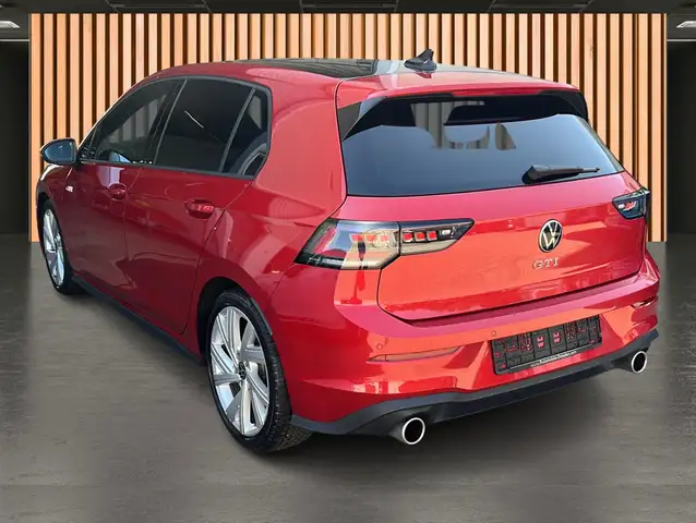 Volkswagen Golf view 18