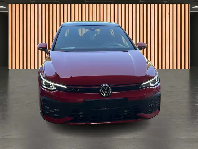 Volkswagen Golf view 17
