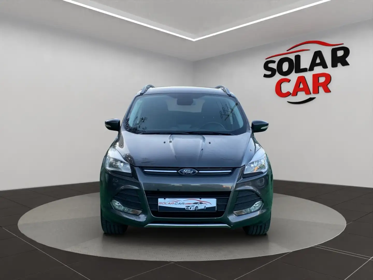 Ford Kuga Vignale 1.5 EcoB. Auto S&S 4x2 150 Gris - 2